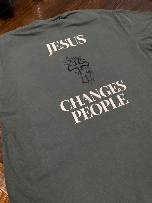 Jesus Changes People | T-Shirt